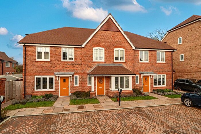 3 Bedroom Terraced House For Sale In Lorimer Avenue, Cranleigh, GU6