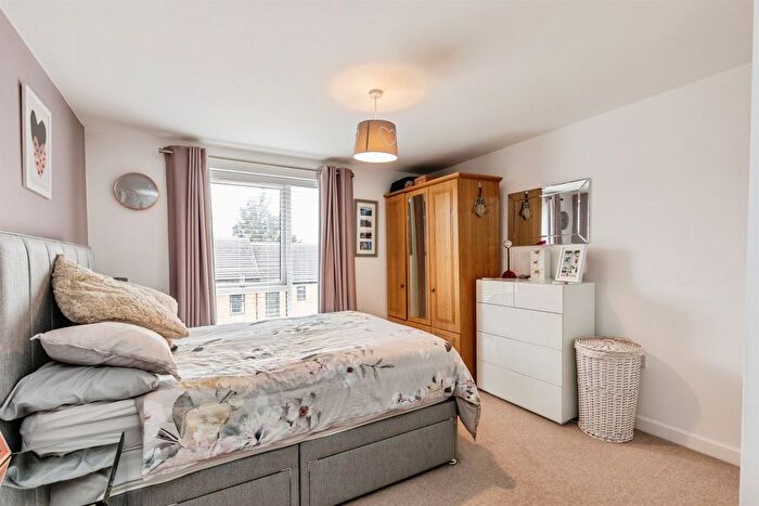 1 Bedroom Flat For Sale In Ashton Rise, Bristol, BS3