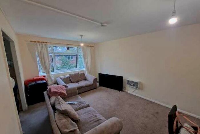 1 Bedroom Flat To Rent In Malcolm Court, Wolverhampton, WV1