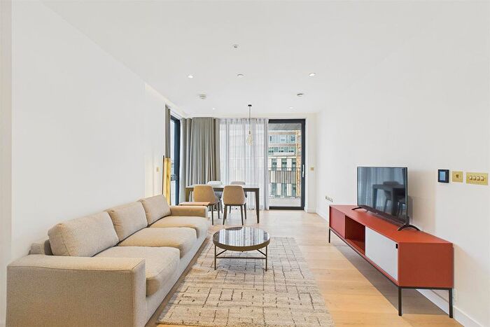 1 Bedroom Flat To Rent In Camley Street, London, N1C