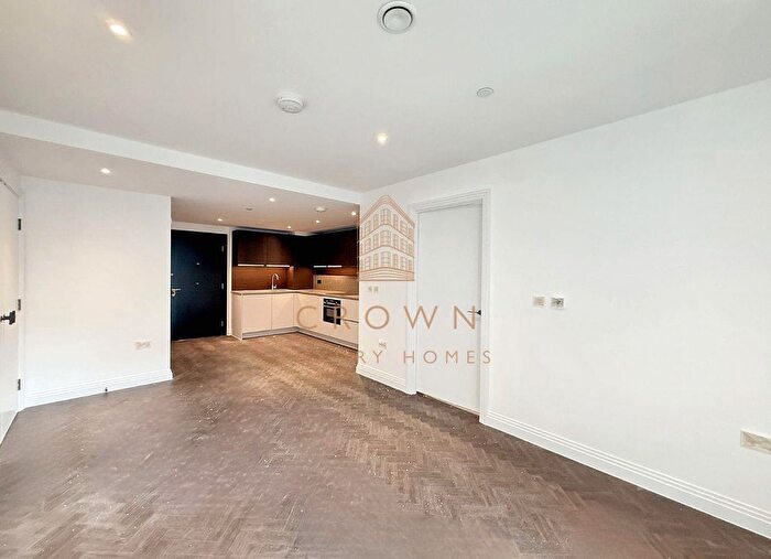 1 Bedroom Flat To Rent In Halcyon House, Royal Eden Dock, E16