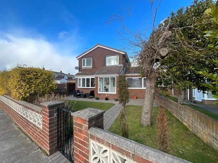 4 Bedroom Detached House For Sale In Exeter Way, Jarrow, South Tyneside, NE32