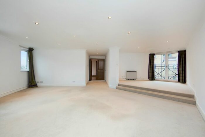 2 Bedroom Flat To Rent In Mill Street, London, SE1