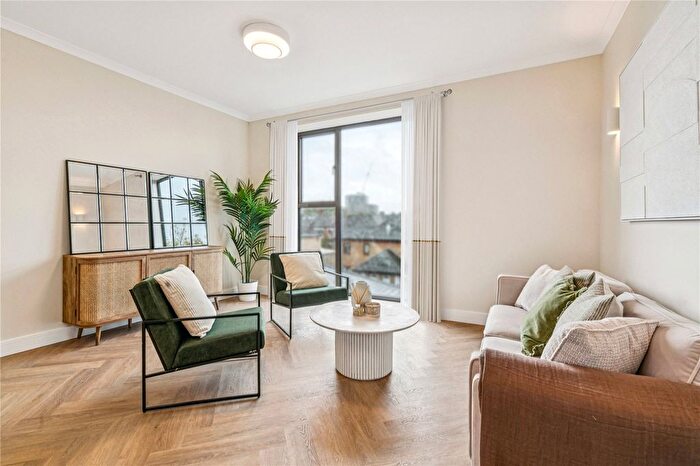 2 Bedroom Flat For Sale In Deburgh Road, SW19