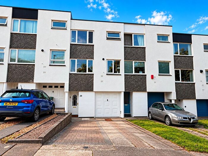 2 Bedroom Terraced House For Sale In The Lawns, Plymouth, PL5