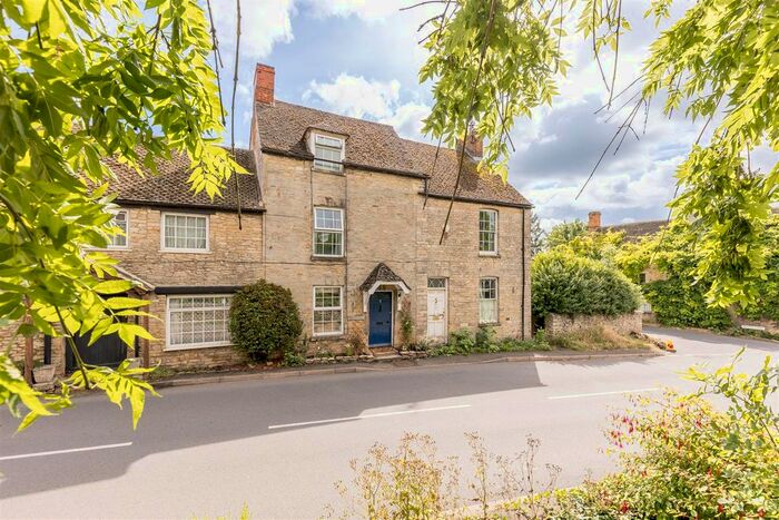 3 Bedroom Cottage For Sale In High Street, Islip, Kidlington, OX5