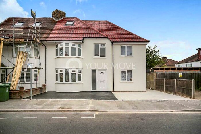 5 Bedroom House To Rent In Heathside Avenue, Bexleyheath, DA7