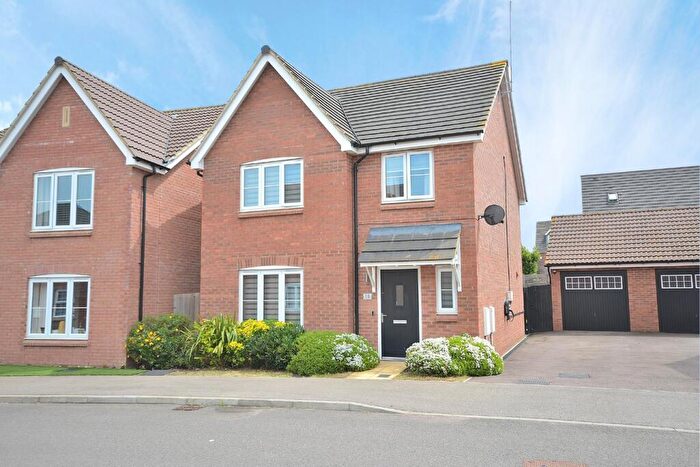 4 Bedroom Detached House For Sale In Mulbridge Way, Moulton, Northampton, NN3