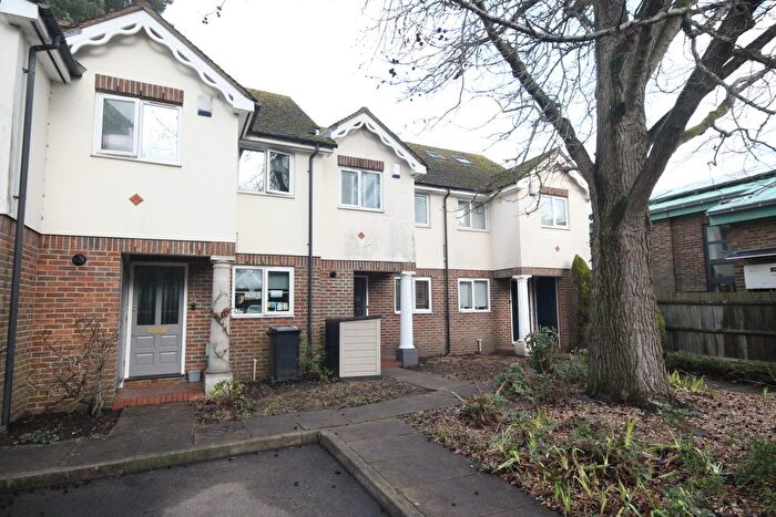 2 Bedroom Terraced House To Rent In Heathside Road, Woking, GU22