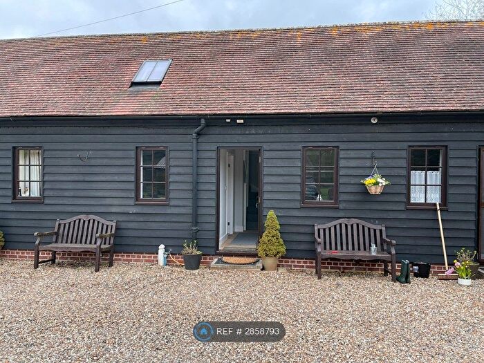 1 Bedroom Terraced House To Rent In Bramble Lane, Upminster, RM14