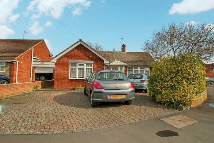 2 Bedroom Detached Bungalow To Rent In Shenton Close, Stratton, Swindon, SN3