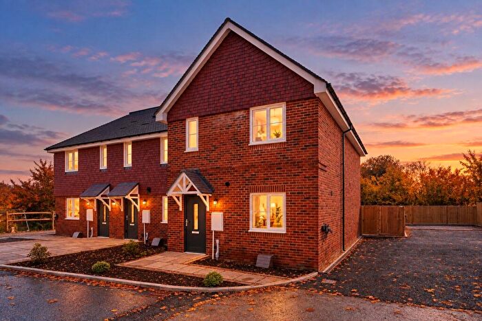3 Bedroom Semi-Detached House For Sale In Guildford Road, Runfold, Farnham, Surrey, GU10
