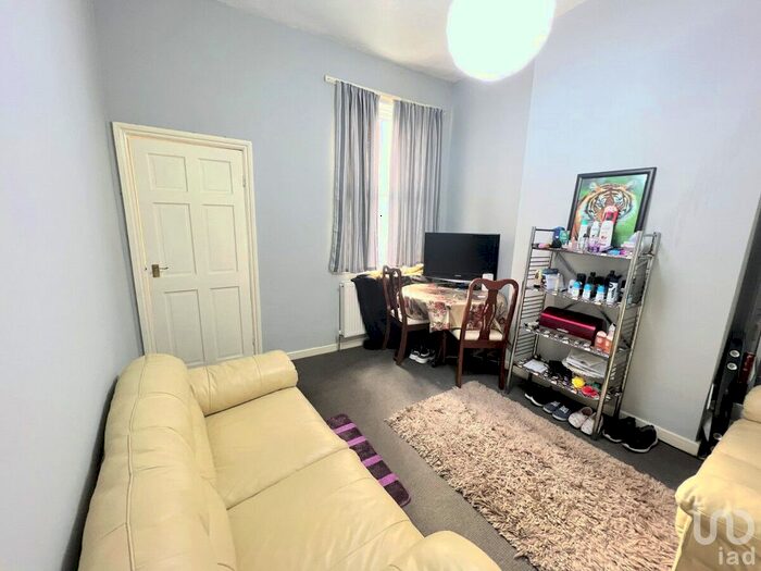 2 Bedroom Semi-Detached House For Sale In Rookery Road, Birmingham, B21