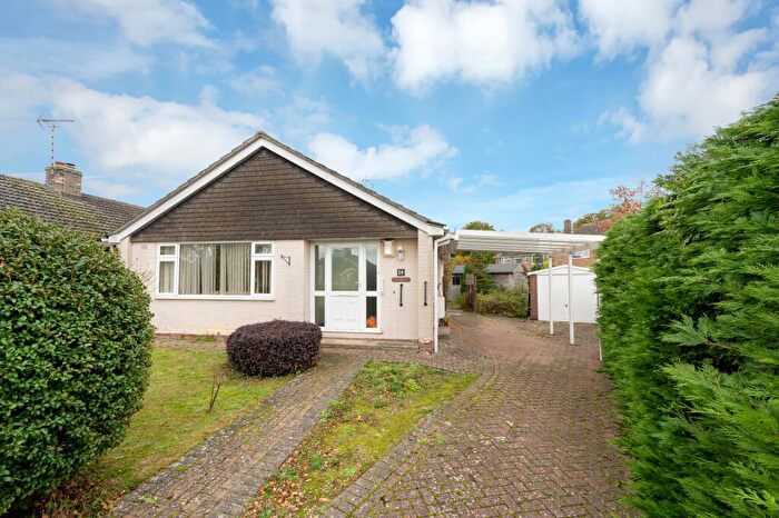 2 Bedroom Bungalow For Sale In Heath Drive, Cottesmore, LE15