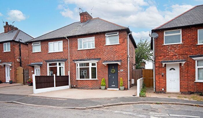 3 Bedroom Semi Detached House For Sale In Collin Avenue, Sandiacre, NG10