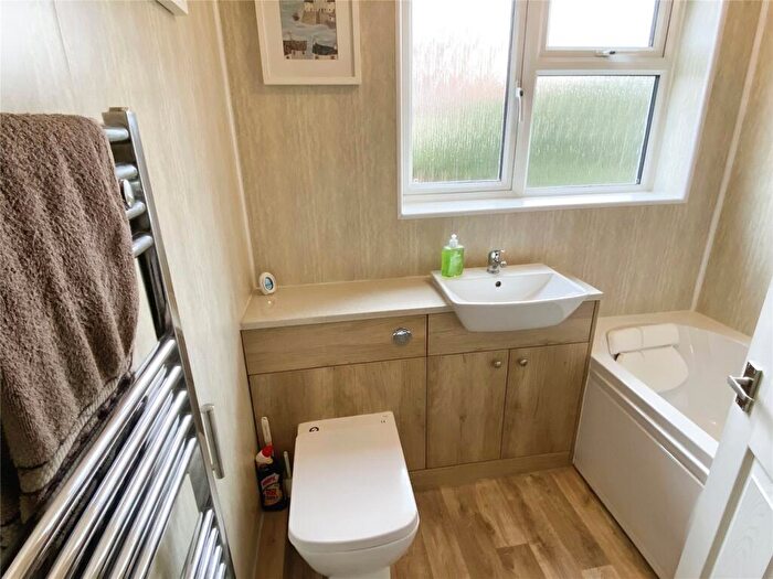 1 Bedroom Flat For Sale In Meadow Street, Nuneaton, Warwickshire, CV11