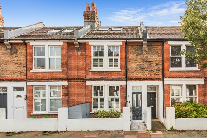 2 Bedroom Terraced House To Rent In Bennett Road, Brighton, BN2