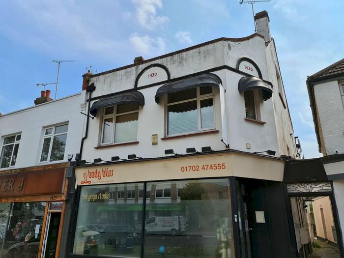 2 Bedroom Flat To Rent In London Road, Leigh-On-Sea, SS9