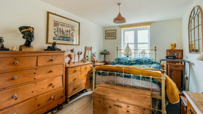 1 Bedroom Flat For Sale In Harriet Place, Shoreham-By-Sea, BN43