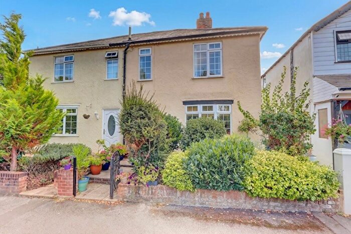 3 Bedroom Semi-Detached House For Sale In Station Road, Princes Risborough, Buckinghamshire, HP27