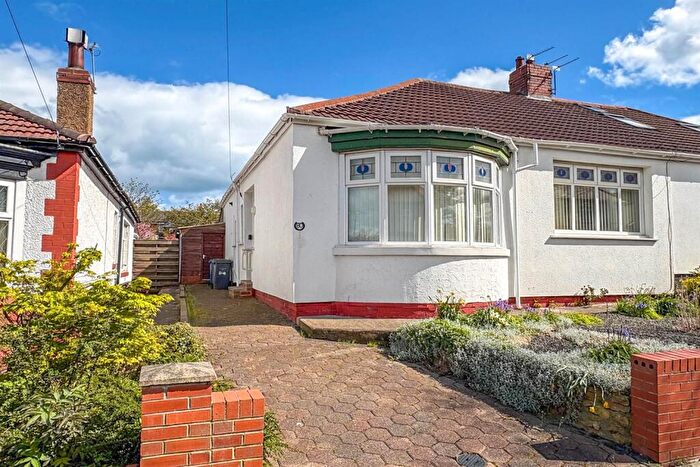2 Bedroom Bungalow For Sale In West Avenue, South Shields, NE34