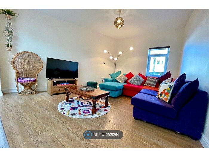 4 Bedroom Flat To Rent In Roath, Cardiff, CF24