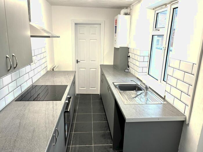 2 Bedroom Terraced House To Rent In Selwyn Street, Stoke-On-Trent, ST4
