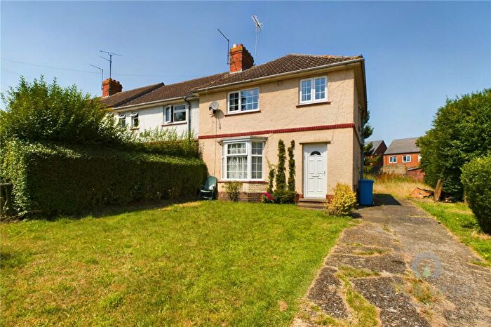 3 Bedroom End Of Terrace House To Rent In The Oval, Kettering, Northamptonshire, NN15