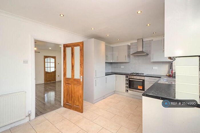 3 Bedroom Terraced House To Rent In Lanridge Road, London, SE2