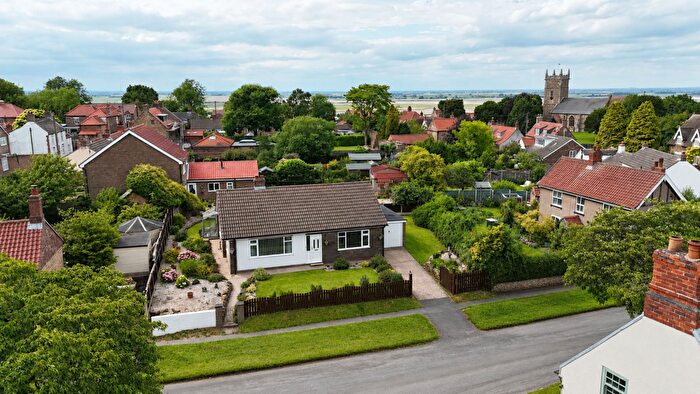 3 Bedroom Detached Bungalow For Sale In Front Street, Alkborough, DN15