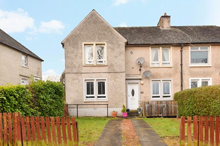 2 Bedroom Flat For Sale In Cameron Crescent, Hamilton, ML3