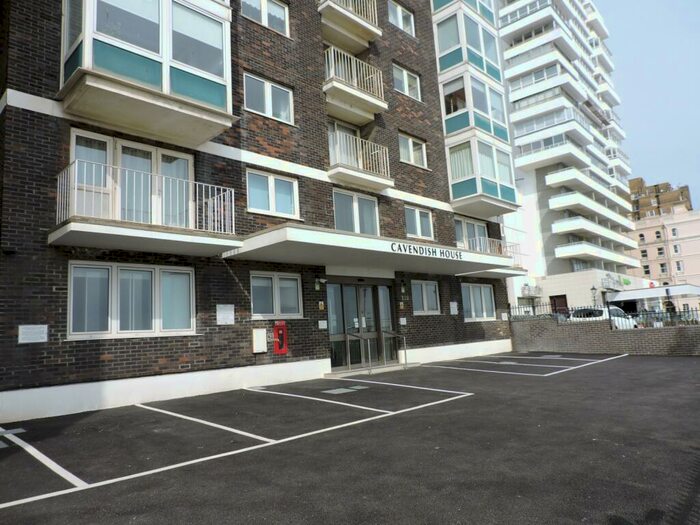 3 Bedroom Apartment To Rent In Cavendish House, Kings Road, BN1