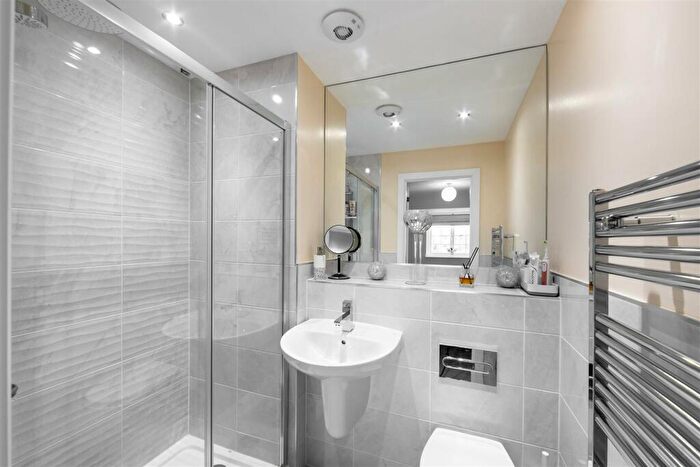 4 Bedroom Detached House For Sale In Paddock Lane, Moorfields Estate, NE12