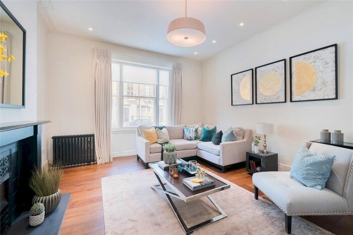 2 Bedroom Flat To Rent In Ebury Street, Belgravia, London, SW1W