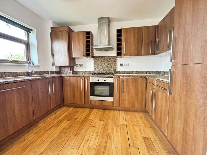 2 Bedroom Flat To Rent In Mayplace Road East, Bexleyheath, Kent, DA7