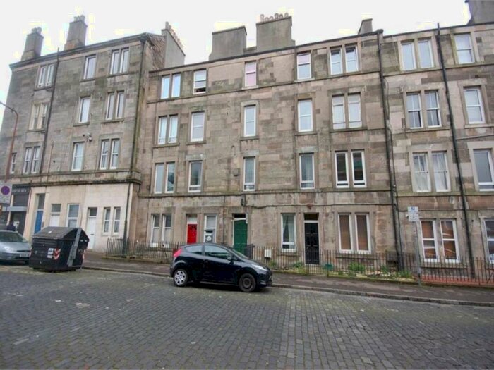 2 Bedroom Flat To Rent In Springwell Place, Dalry, Edinburgh, EH11