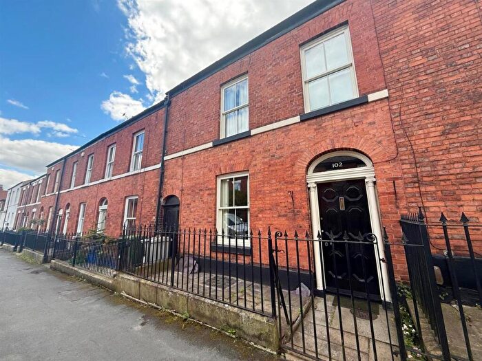 3 Bedroom Terraced House For Sale In Great King Street, Macclesfield, SK11