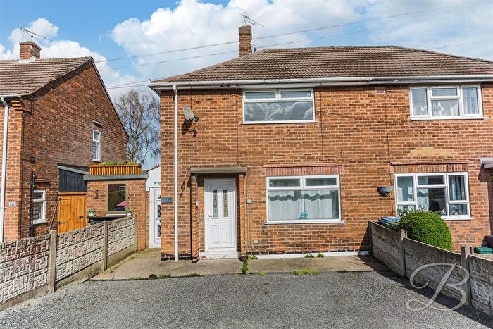2 Bedroom Semi Detached House For Sale In Cedar Avenue, Mansfield Woodhouse, Mansfield, NG19