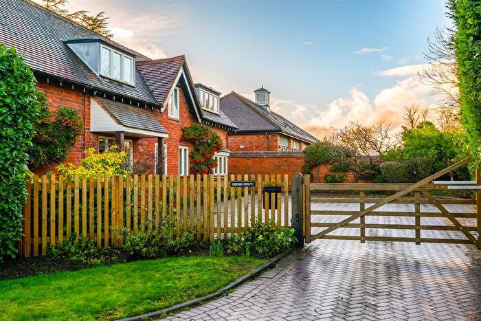 3 Bedroom Detached House For Sale In Packwood Lane, Lapworth, Solihull, B94