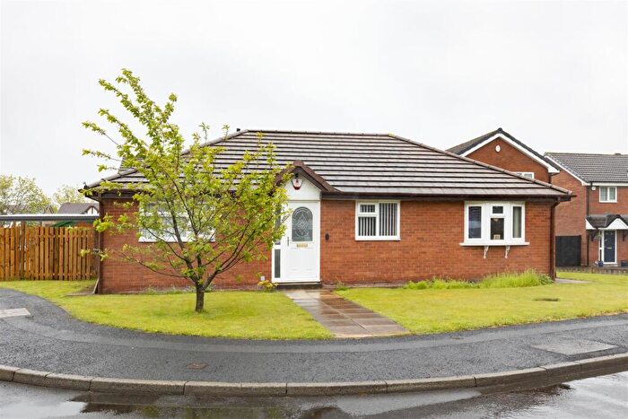 3 Bedroom Detached Bungalow For Sale In Ashfields, Leyland, PR26