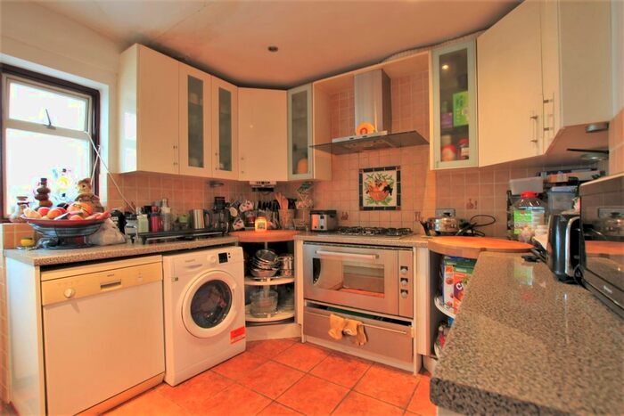 3 Bedroom Semi-Detached House To Rent In Willow Gardens, Hounslow, TW3