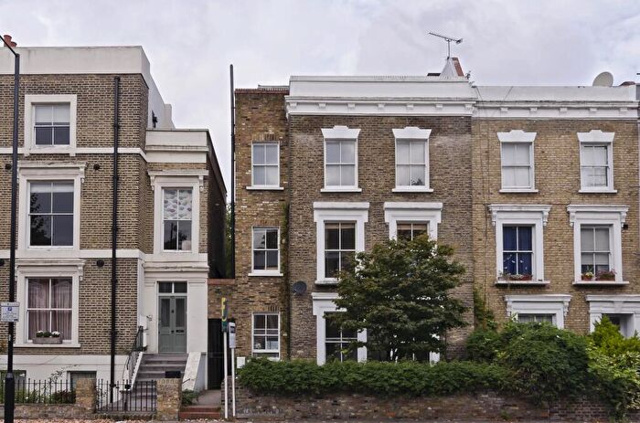 2 Bedroom Duplex To Rent In Southgate Road London, N1