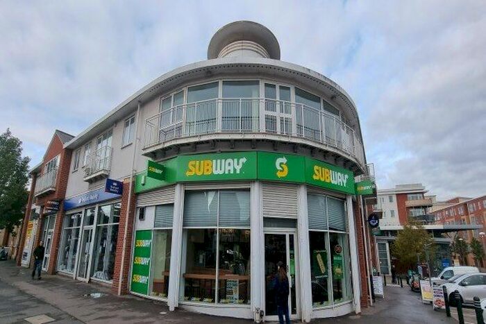 2 Bedroom Flat To Rent In Moulsford Mews, Reading, RG30