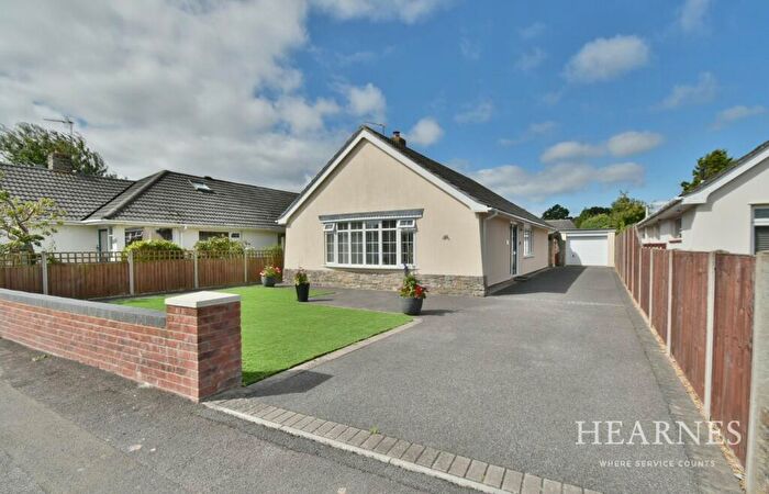 3 Bedroom Detached Bungalow For Sale In Mayfield Drive, Ferndown, BH22