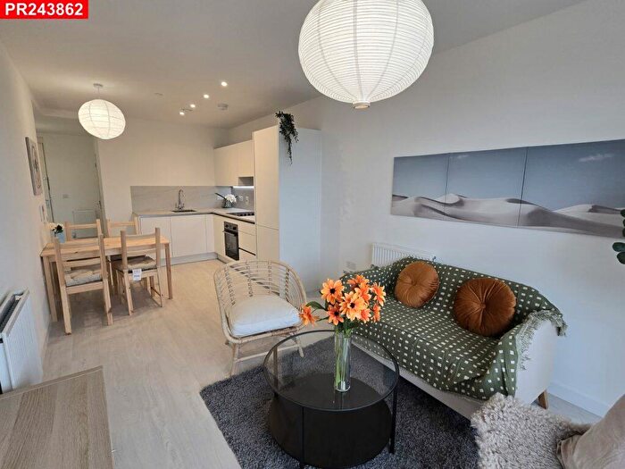 1 Bedroom Flat To Rent In Shearwater Driver, Colindale, – Bedroom Flat, NW9