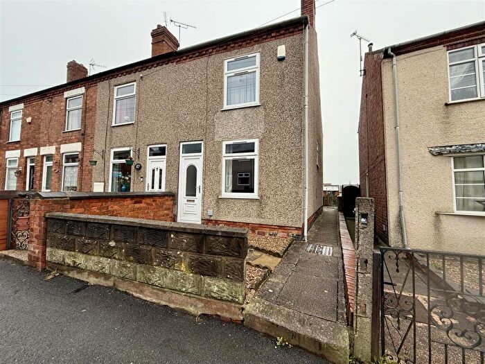 2 Bedroom House To Rent In Warmwells Lane, Marehay, Ripley, DE5