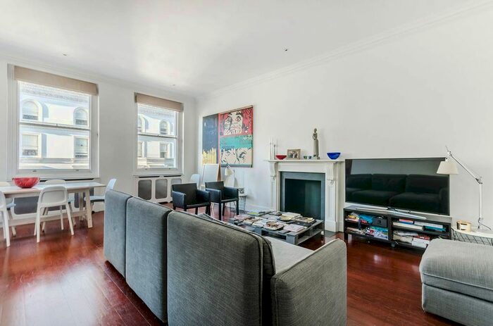 3 Bedroom Flat To Rent In Queens Gate Gardens, South Kensington, London, SW7