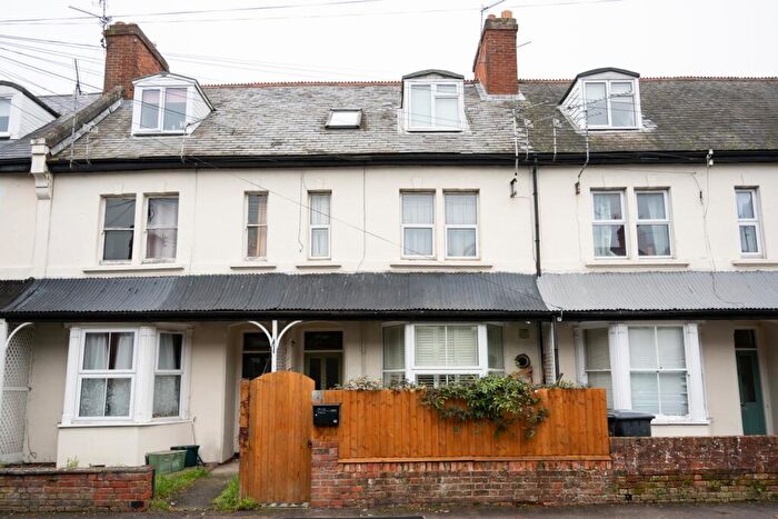 1 Bedroom Flat For Sale In , RG14