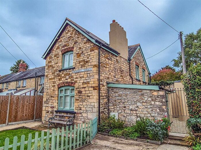 2 Bedroom Cottage For Sale In Broadwell Terrace, Dursley, GL11