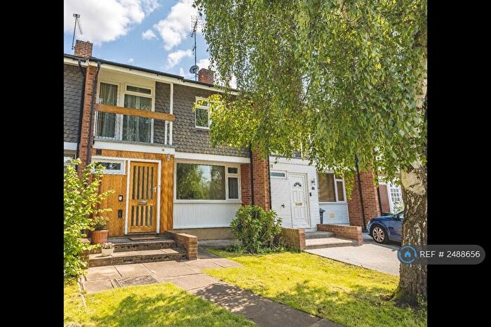 3 Bedroom Terraced House To Rent In Rectory Close, Windsor, SL4